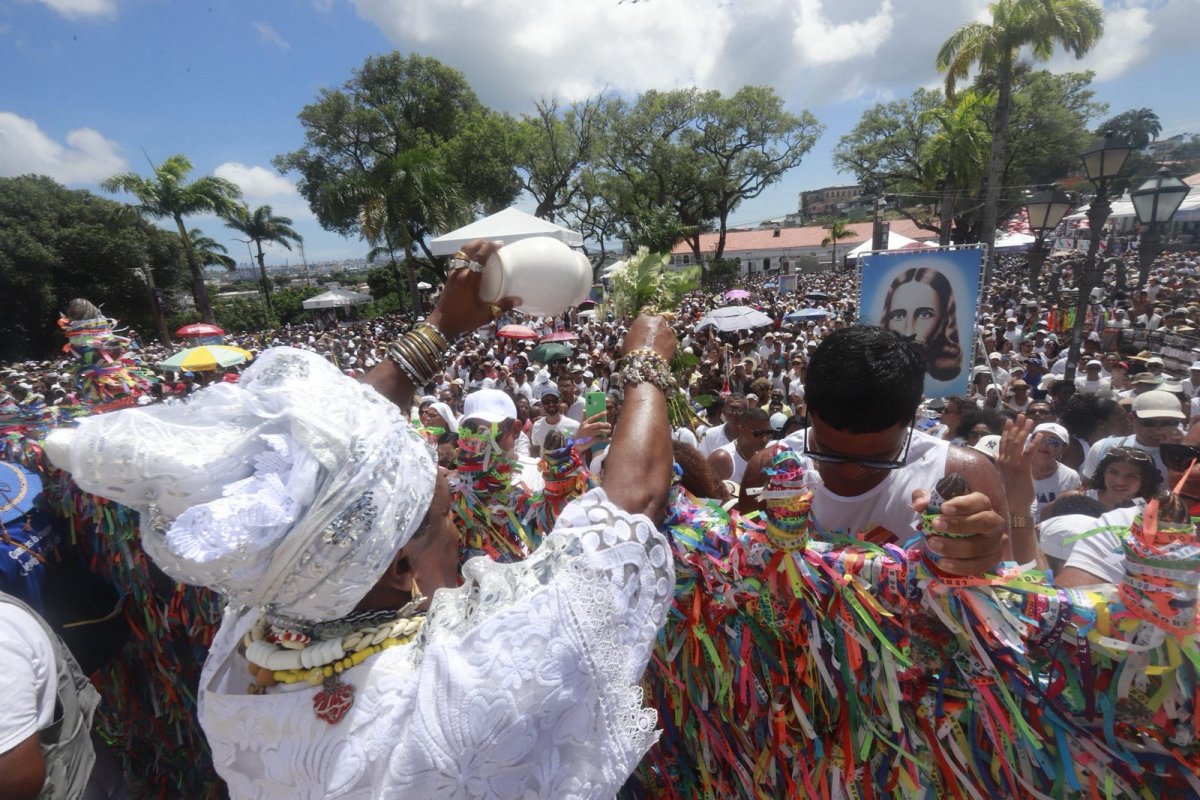FOTOS: Confira mais registros do Farol da Bahia na Lavagem do Bonfim