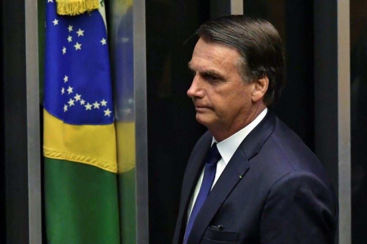 Acordo com Bolsonaro por verbas do Orçamento volta ao Congresso