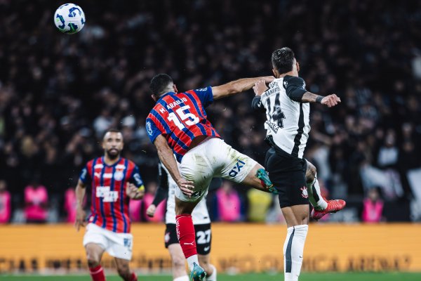 [CBF altera estreia do Bahia no Brasileirão contra o Corinthians]