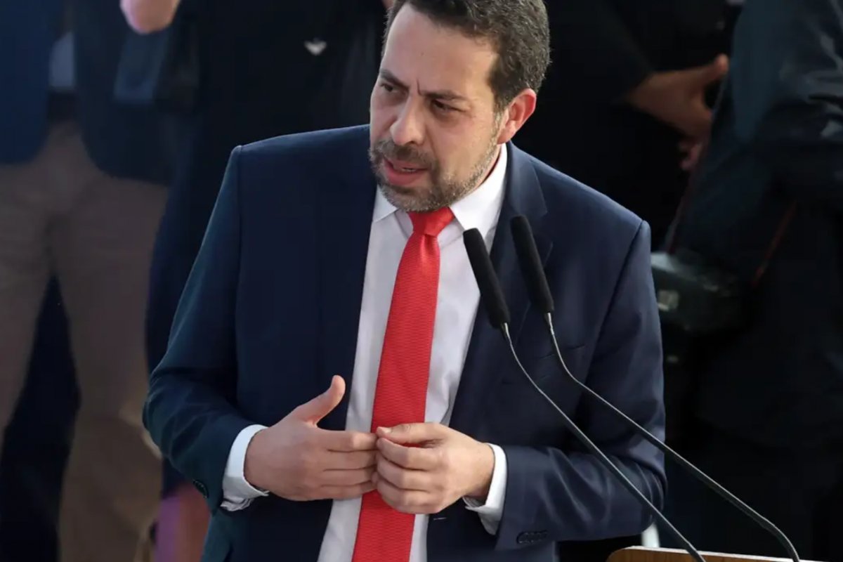 Boulos defende investigação da PF sobre fraudes no Banco Master