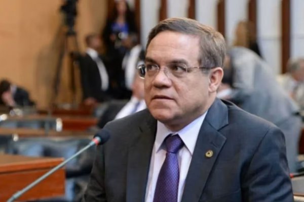 [Sucessor de Alan Sanches tomará posse na Alba nesta semana ]