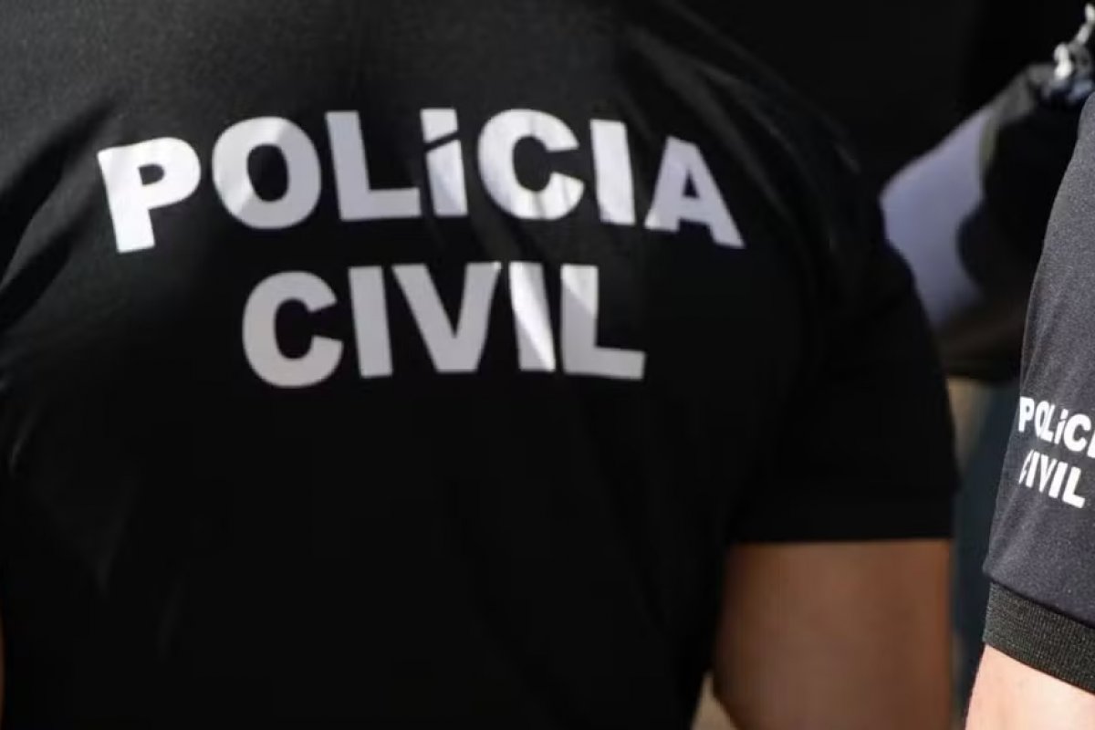 Homem é preso por ameaça, sequestro e tortura após manter companheira e duas crianças em cárcere; bebê está entre vítimas