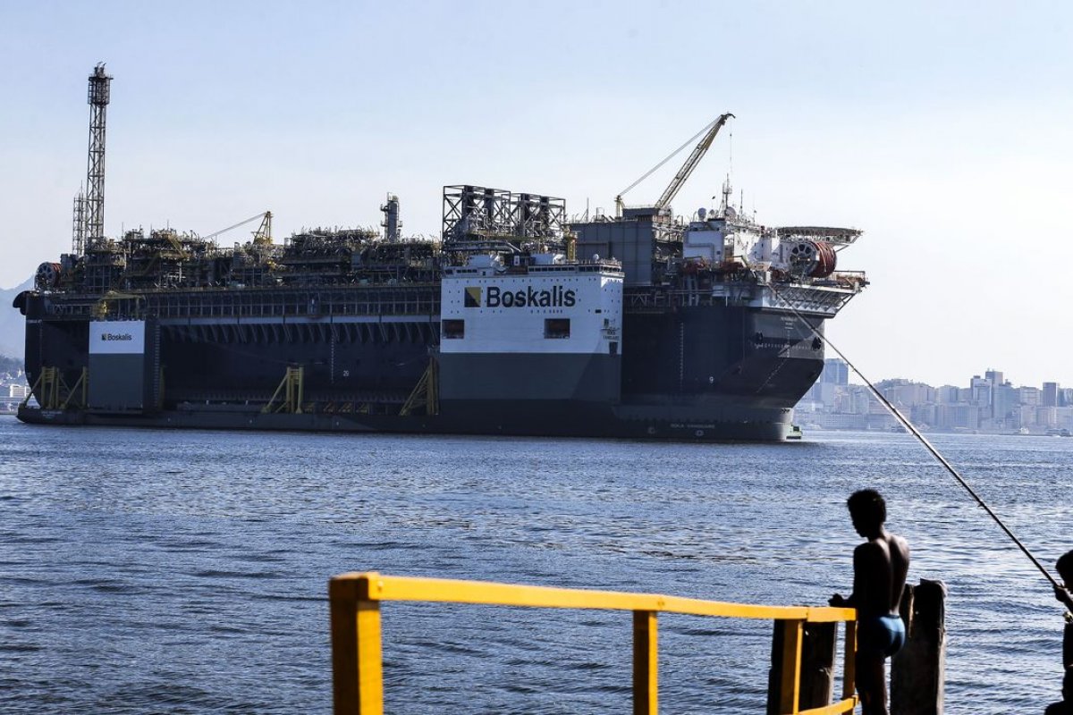 Petrobrás bate recorde de exportação de combustível