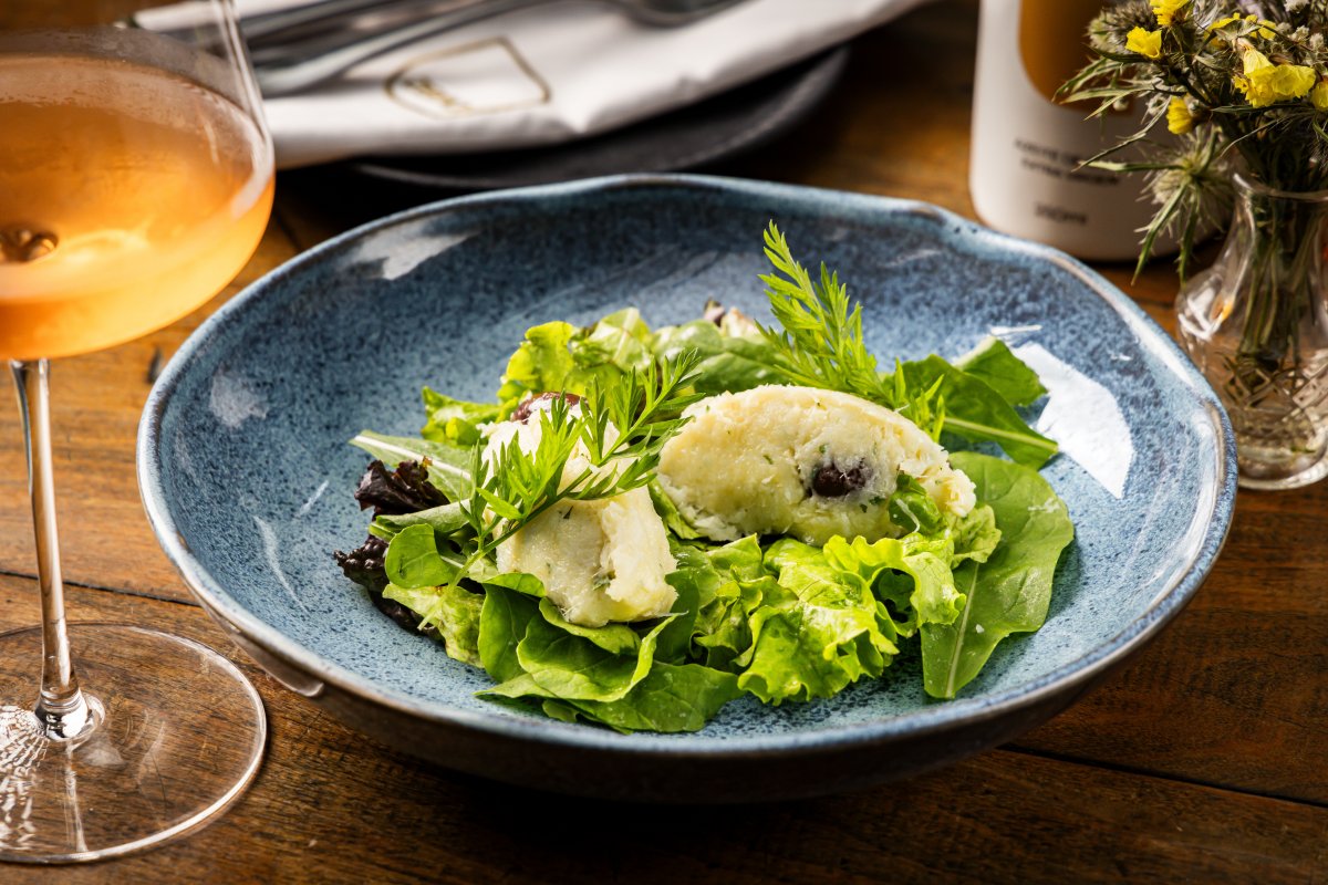 Restaurante Zena e o chef Carlos Bertolazzi anunciam novidades especialmente para celebrar o aniversário de 17 anos da casa!