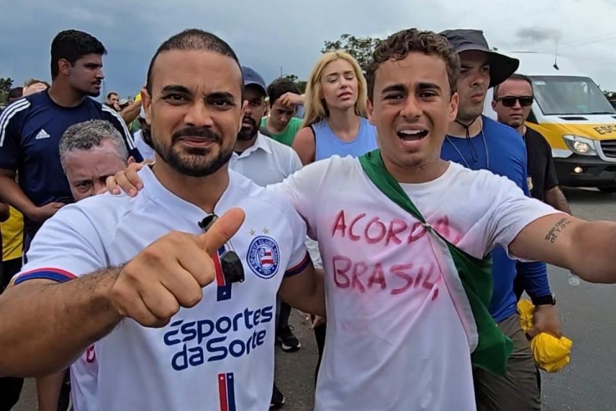 Capitão Alden se une a Nikolas Ferreira em caminhada rumo a Brasília