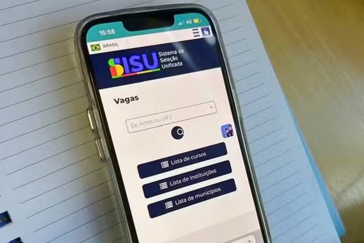 Notas de corte do SISU podem ter sido infladas por inscrições falsas para assustar candidatos e diminuir a concorrência, diz site