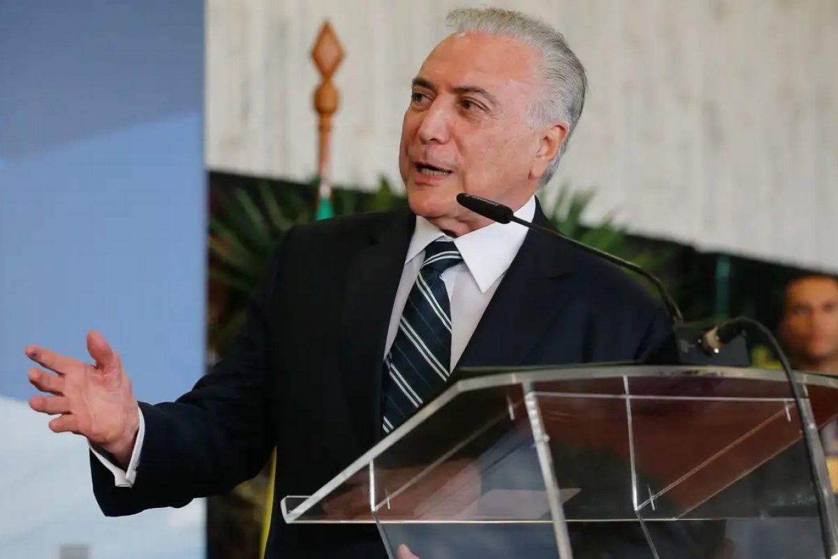 "Golpe só se dá com a presença das forças armadas", diz Temer sobre o 8 de janeiro