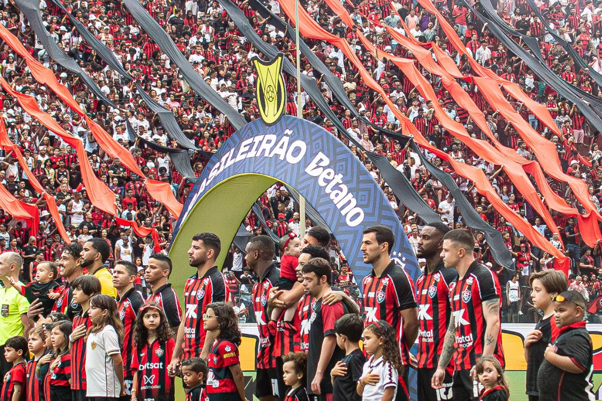 Vitória inicia Brasileirão em casa e reencontra o Remo após quase três anos