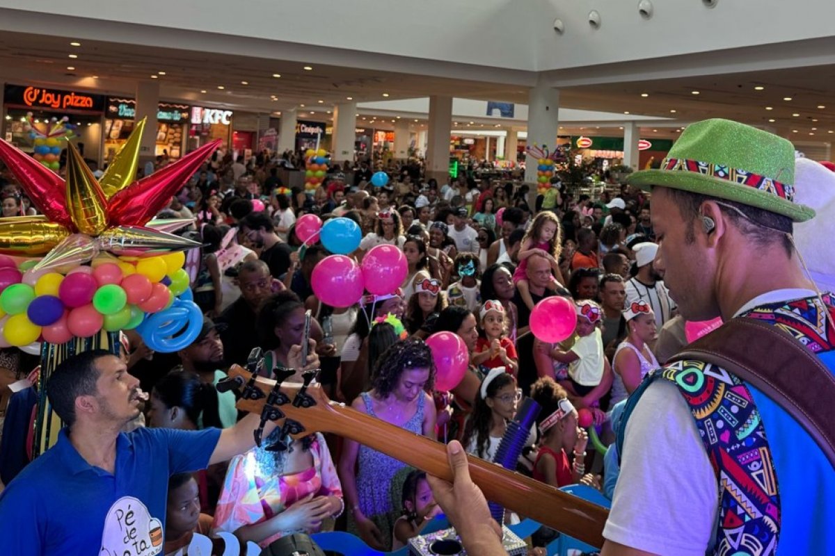 Shopping de Salvador promove Pré-Carnaval infantil com Cadeira de Brin 