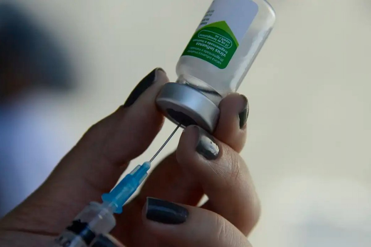 Casos de síndrome respiratória grave estão em queda em quase todo país