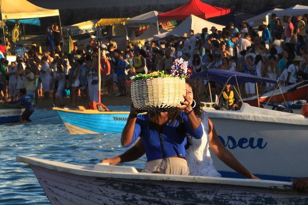 [Festa de Iemanjá: Confira programação, alterações no trânsito e transporte público]