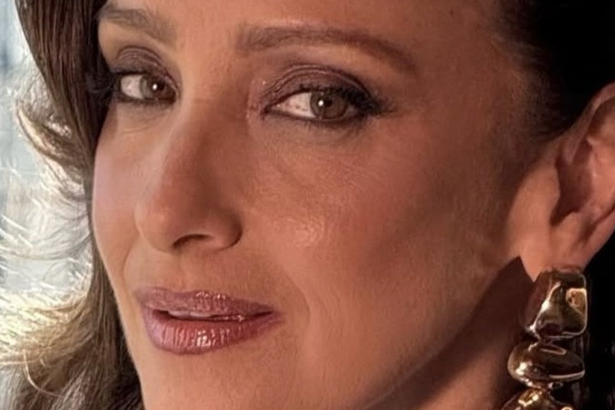 Apresentadora que enfrentou 16 sessões de quimioterapia e outras 33 de radioterapia desabafa: “Depois do câncer, escolhi a leveza”!