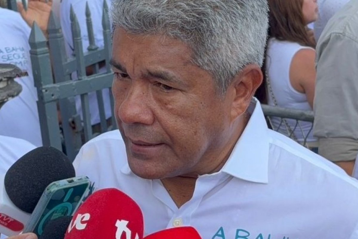 Vídeo: "Não temos interesse em perder Coronel, mas respeitamos a iniciativa individual do partido", diz Jerônimo sobre quebra da aliança governista