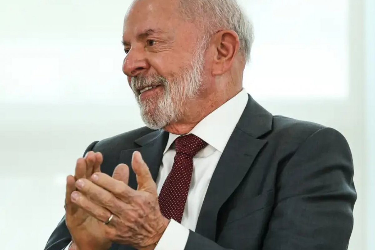 Lula participa da abertura do ano judiciário no STF em Brasília