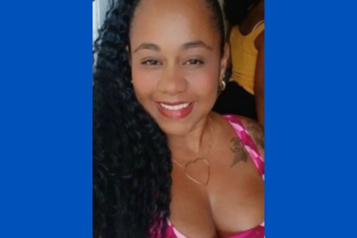 Homem mata mulher a facadas em Pernambués; criança que presenciou o crime fica ferida