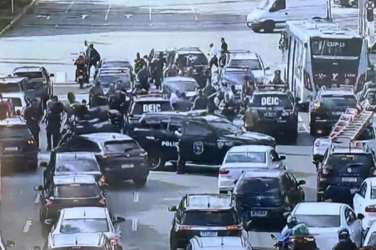 Tiroteio na Faria Lima deixa 1 morto e 4 baleados