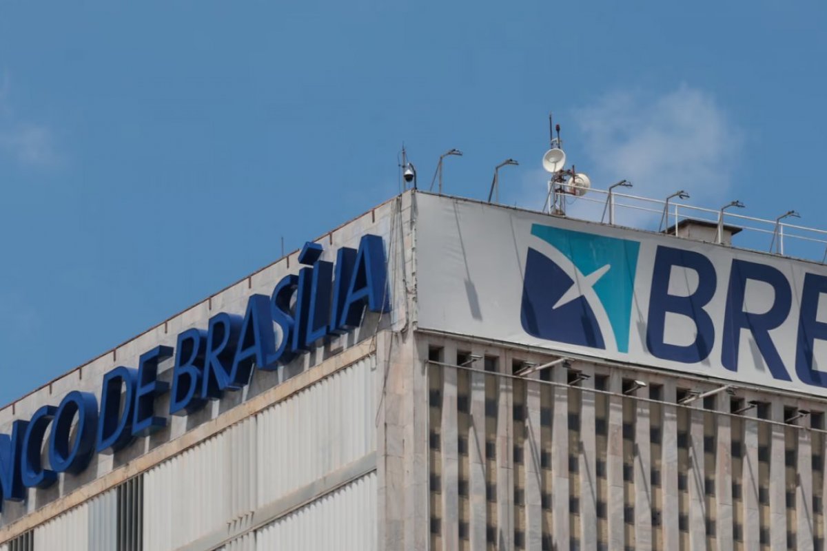 Clientes do Master e Will Bank denunciam dívidas quitadas ou inexistentes no BC cobradas pelo BRB 