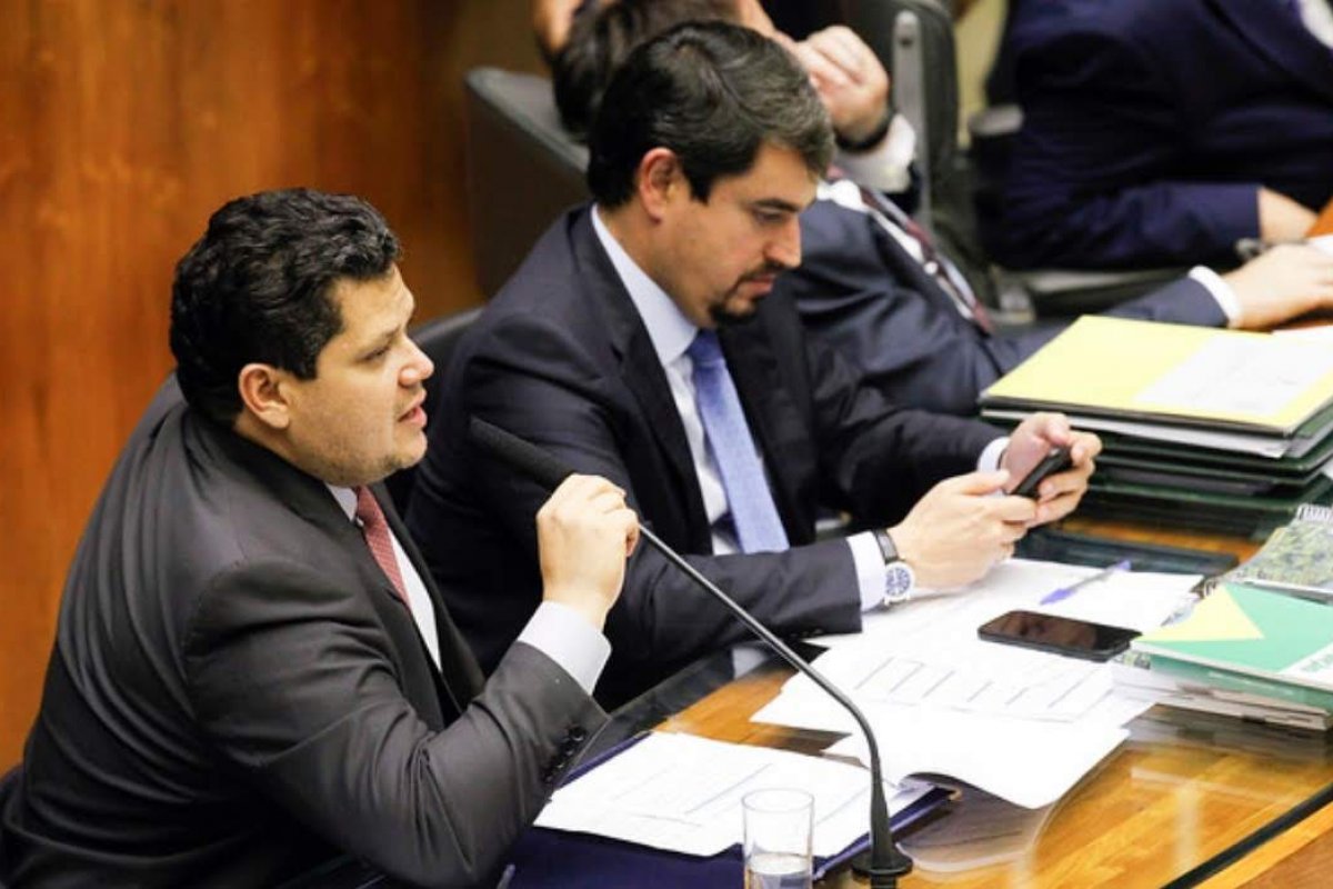 Após acordo com Bolsonaro, Congresso dá um tempo na disputa pelo controle de verbas