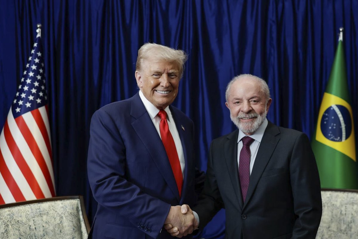 Trump convida Brasil para bloco comercial de minerais críticos, diz CNN
