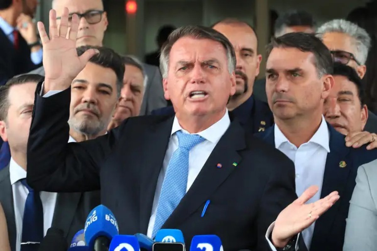 Empresário do Grêmio doou R$ 300 mil ao partido de Bolsonaro em 2025