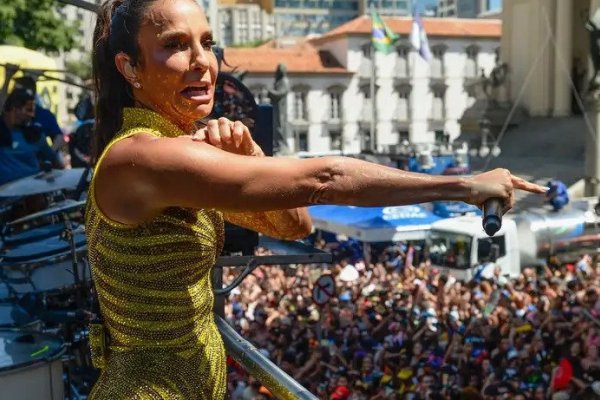 [Pré-Carnaval de SP tem blocos de Ivete, Calvin Harris e Luísa Sonza]