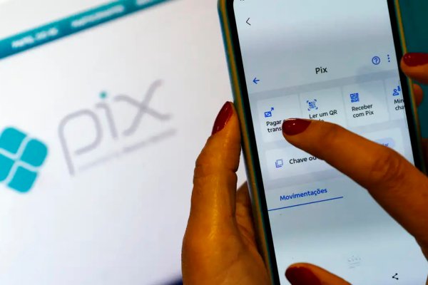 [ Falha técnica traz instabilidade a Pix e aplicativos de bancos neste sábado (7)]
