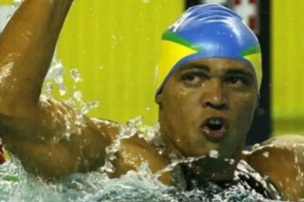 [Lenda da natação paralímpica morre aos 52 anos em Natal, no Rio Grande do Norte]