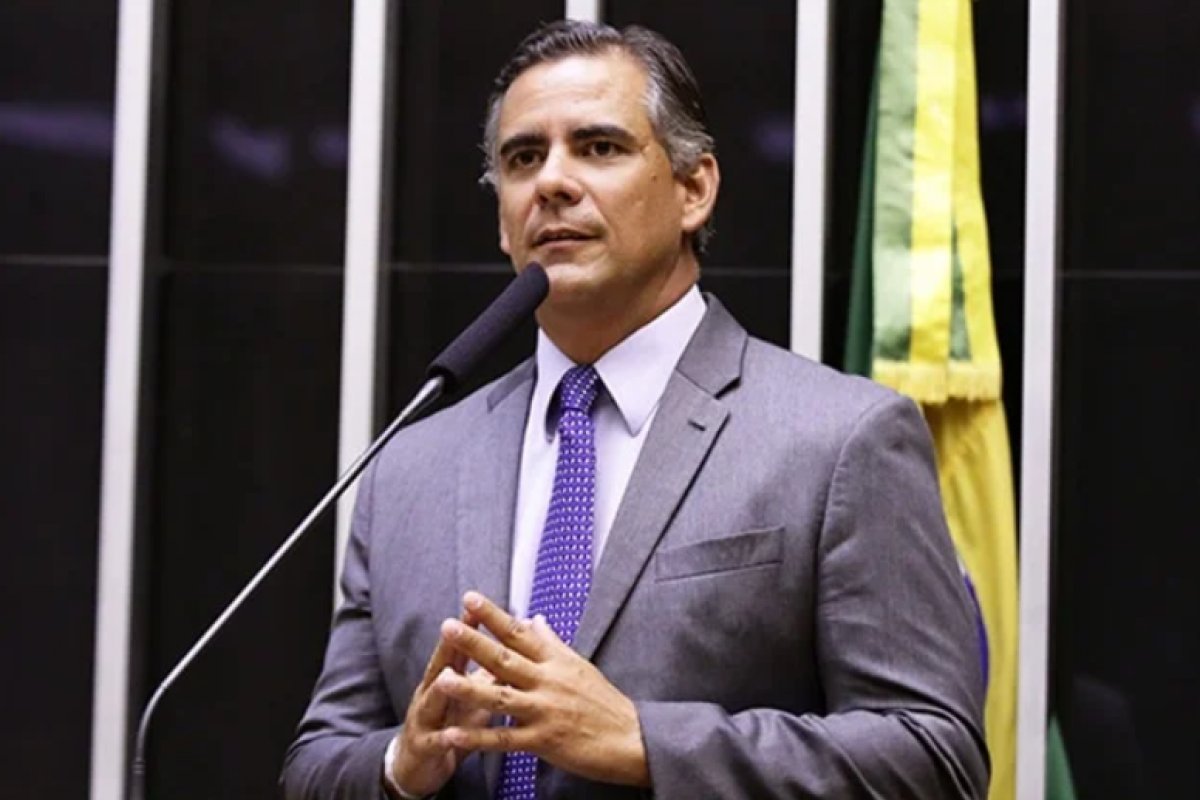 Líder do União confirma Leur Lomanto Jr. na presidência da CCJ da Câmara