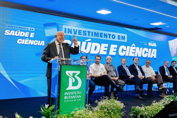 [Vídeo: em tom de brincadeira, Lula diz que Trump não provocaria o Brasil se soubesse do seu 'parentesco com Lampião']