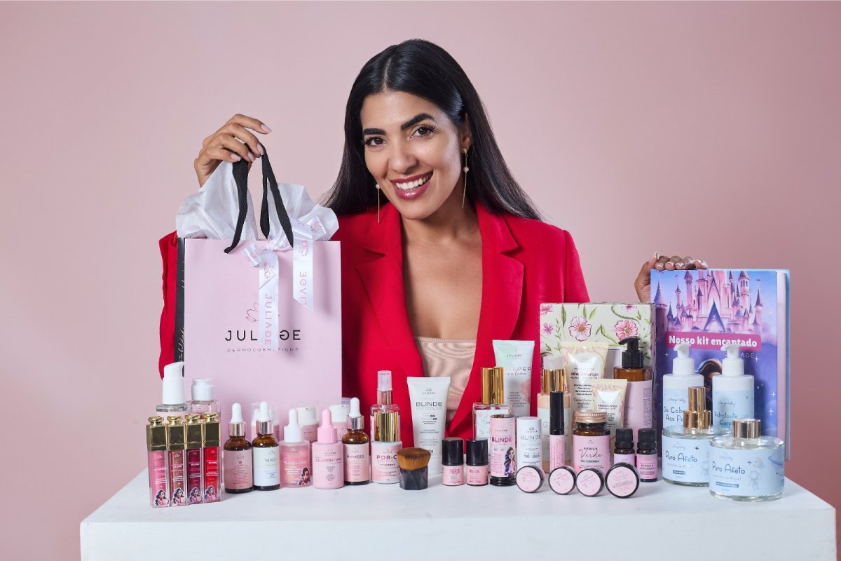 Juliage Dermocosméticos apresenta produtos que se consolida como aliado indispensável para quem vai viver intensamente o Carnaval de Salvador!