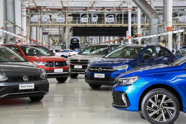 [Fábrica da Volkswagen em SP celebra 15 milhões de unidades produzidas ]