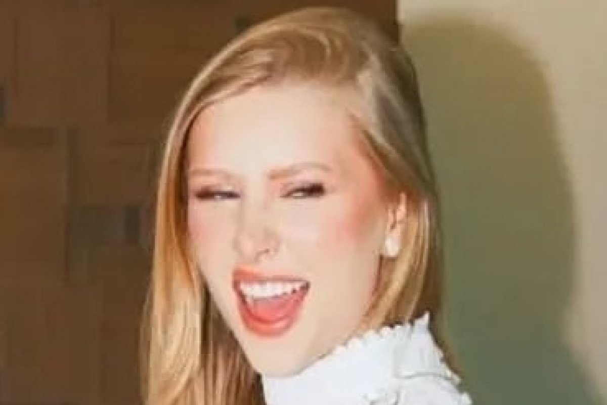 Cela assina contrato com o SBT!