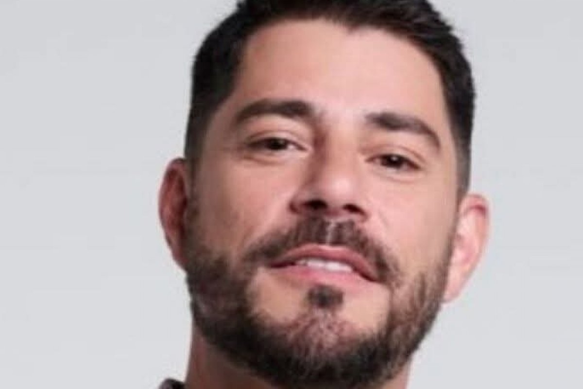 Evaristo Costa é o mais cotado para apresentar o reality Casa Do Patrão da Record!