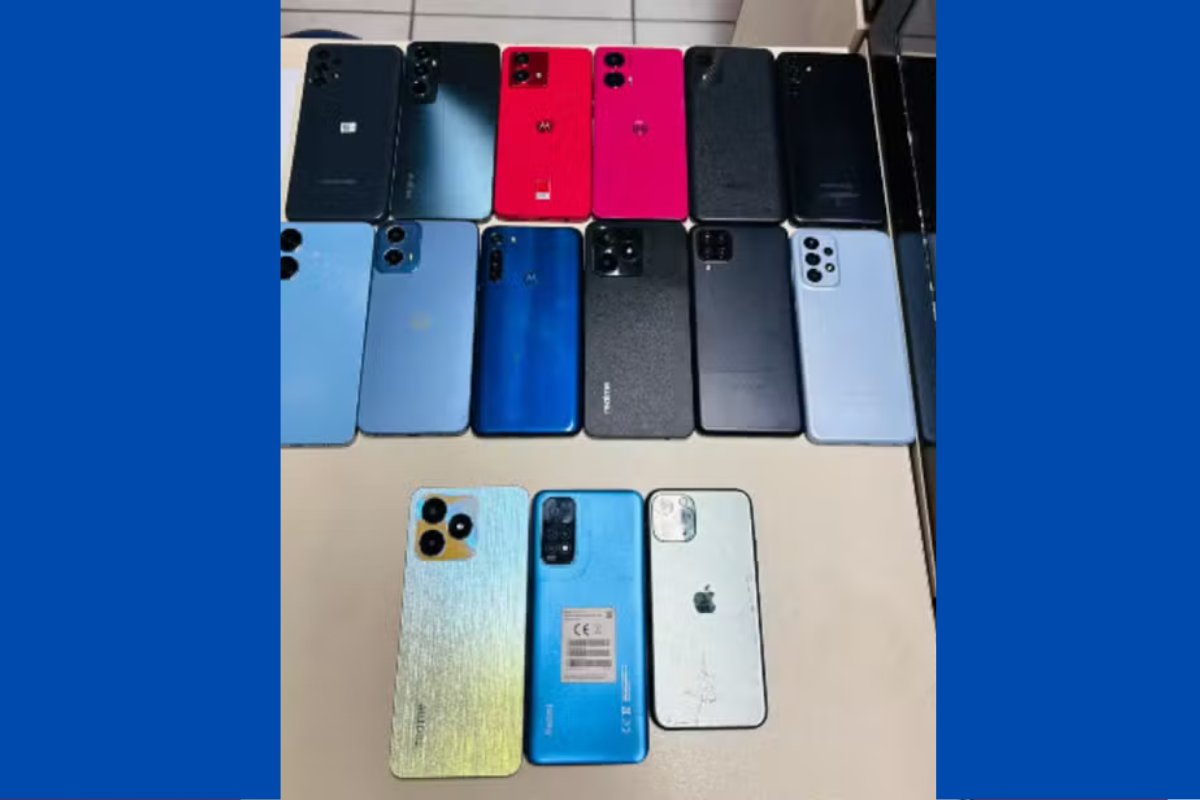 Dono de loja de celulares é preso com 15 aparelhos roubado em Feira de Santana