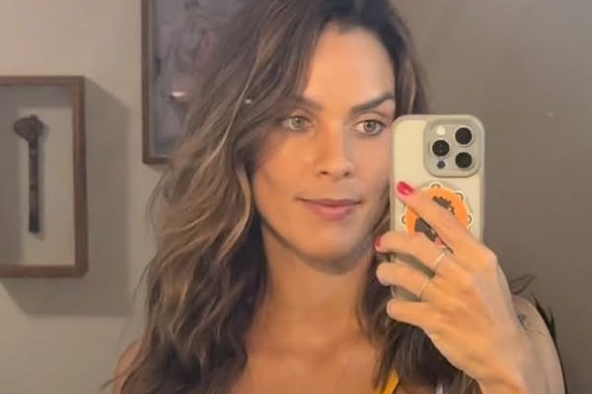 Vídeo: Ju Moraes reclama de horário de apresentação no Carnaval de Salvador