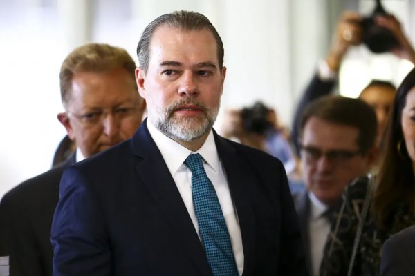 [Senador pede à PGR suspeição de Toffoli em inquérito sobre o Banco Master]