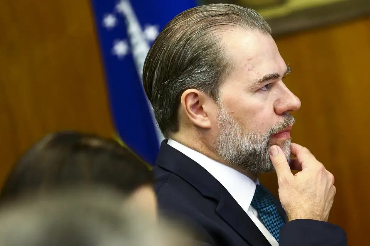 Banco Master: Toffoli diz que não deixará relatoria do caso após citação em celular de Vorcaro