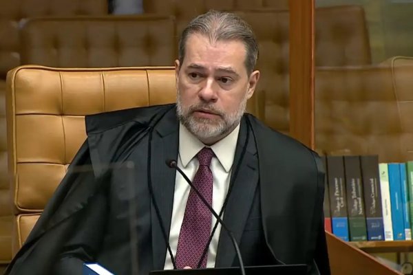 [Dias Toffolli deixa relatoria do caso Master no STF]