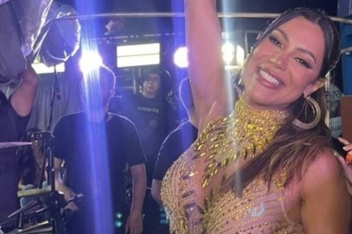 Vina Calmon abre seu Carnaval com pipoca no circuito Barra-Ondina! 