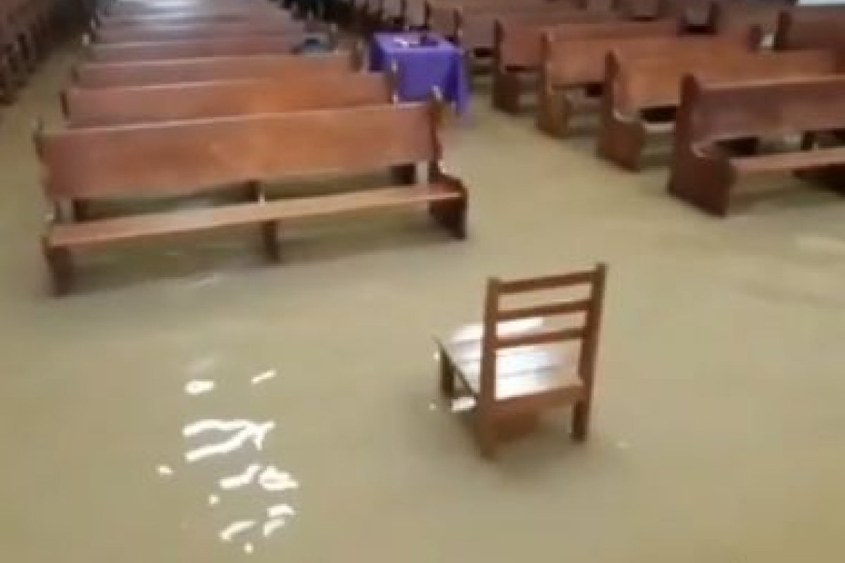 Chuvas em Irecê chegam a 150 mm e atingem estabelecimentos