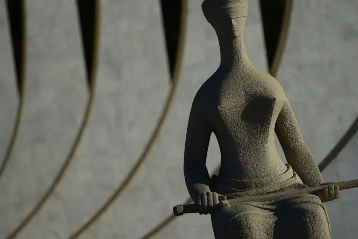 STF tem maioria de votos contra gratificação de desempenho a inativos