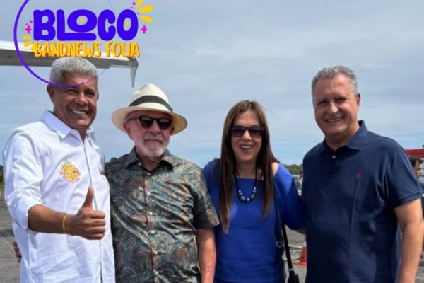 [Vídeo: Lula e Janja desembarcam em Salvador para o Carnaval; veja programação]