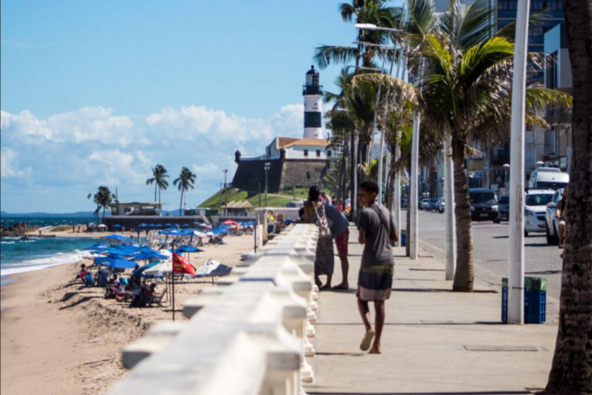 Domingo de Carnaval terá calor e chuvas rápidas; veja previsão em todas as regiões do Brasil