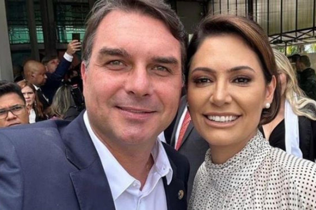 Michelle recua e escolhe não apoiar Flávio Bolsonaro para a Presidência em 2026, diz jornal