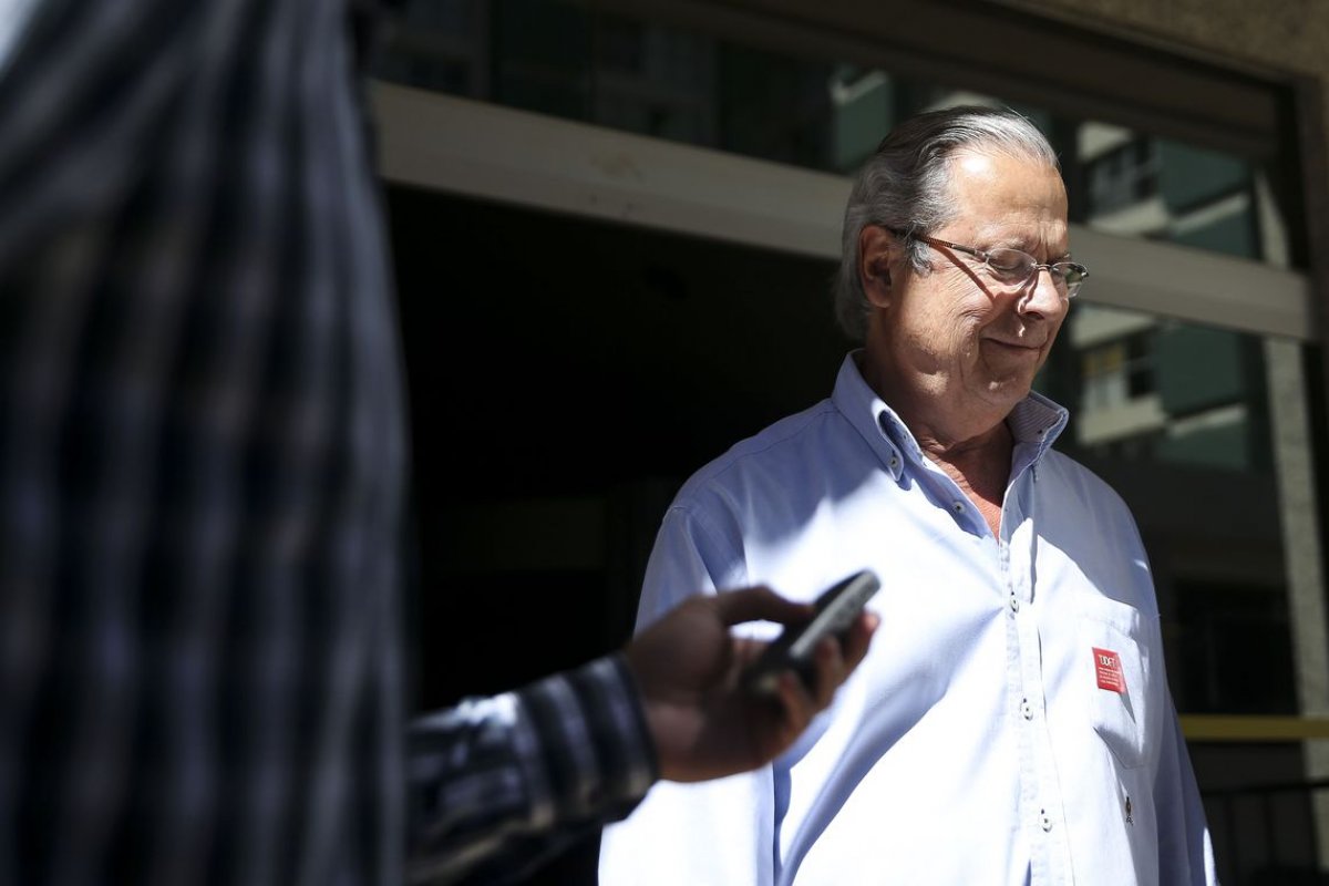 Ex-ministro petista José Dirceu voltará à prisão