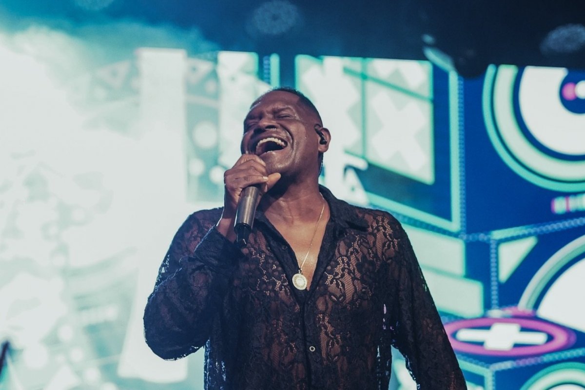 Retorno do Bloco Frenesi é adiado após problemas técnicos no trio elétrico