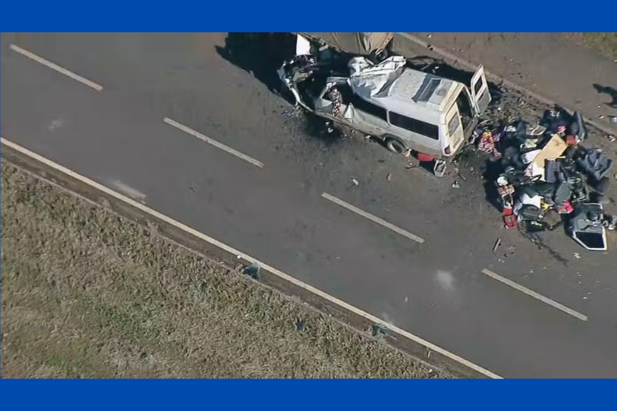 Cinco morrem e 11 ficam feridos em acidente em rodovia no Distrito Federal