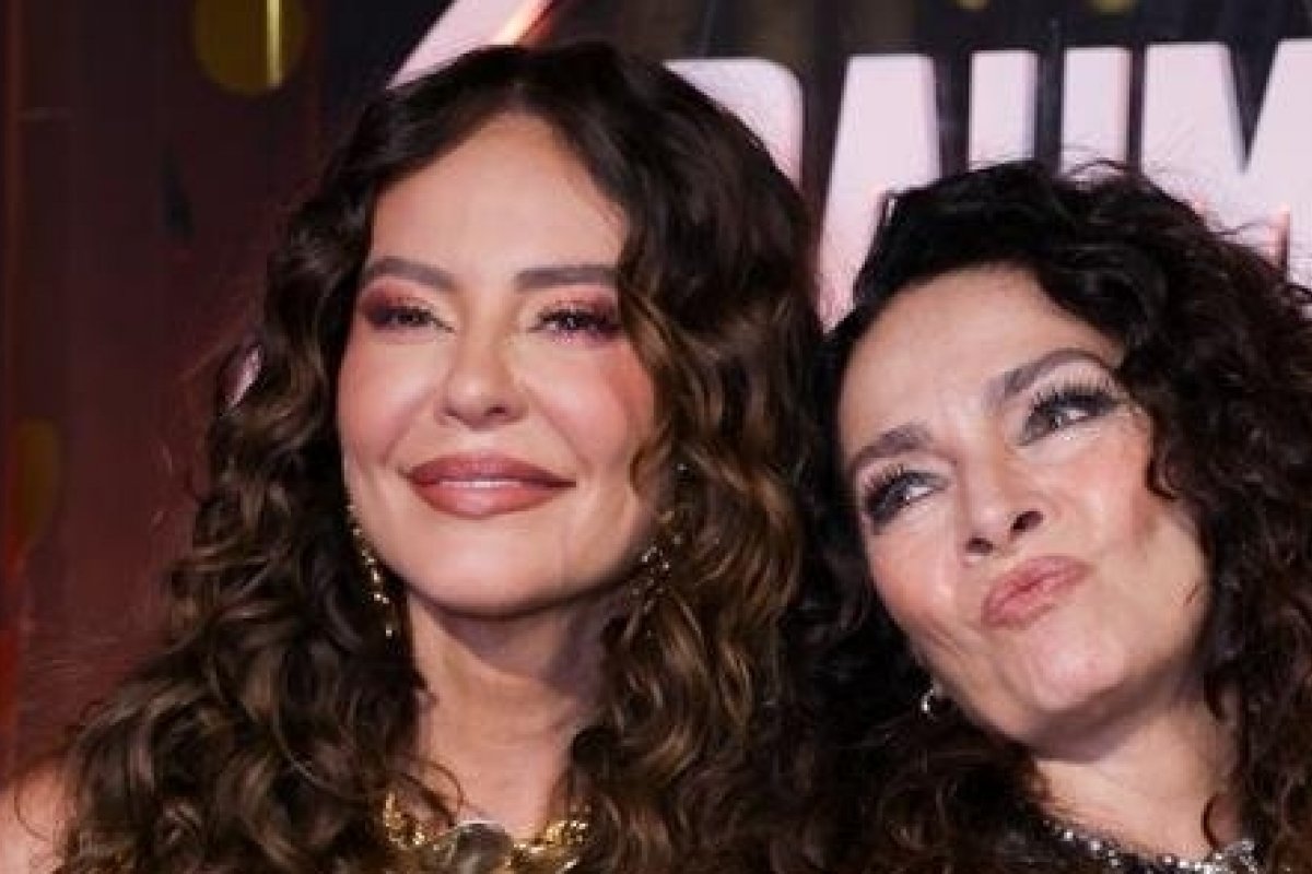 Carnaval 2026: Sabrina Sato, Paolla Oliveira e time de estrelas marcam 3ª noite de desfiles no Camarote Nº1 e amanhecem na Sapucaí com baile funk!  