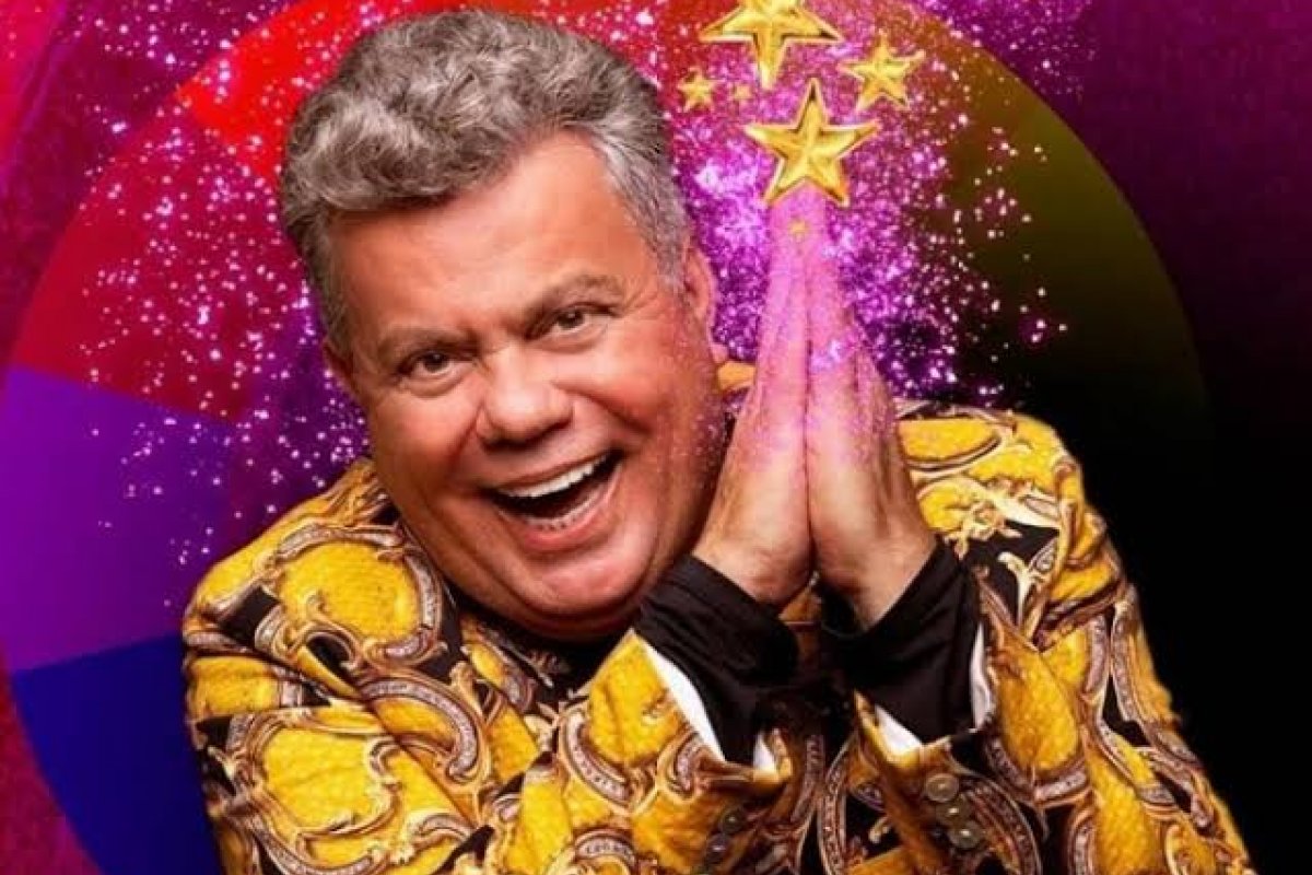 Milton Cunha arrasa mais uma vez na tranmissão do Carnaval da TV Globo!