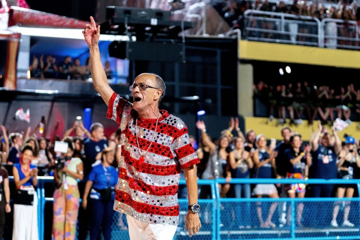 Viradouro é campeã do Carnaval do Rio 2026 com homenagem ao Mestre Ciça